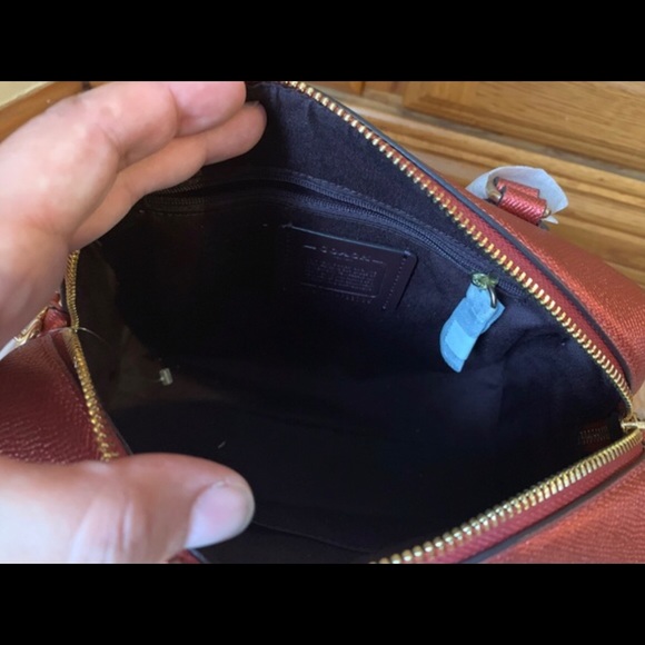 Coach Purse Ready To Ship To You Never Been Use - Picture 5 of 6